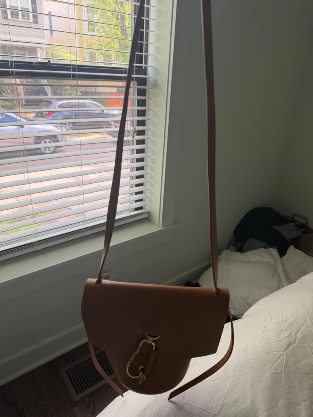 Zac Posen Caramel Brown Leather Crossbody with Gold Carabiner Detail - Picture 5 of 8